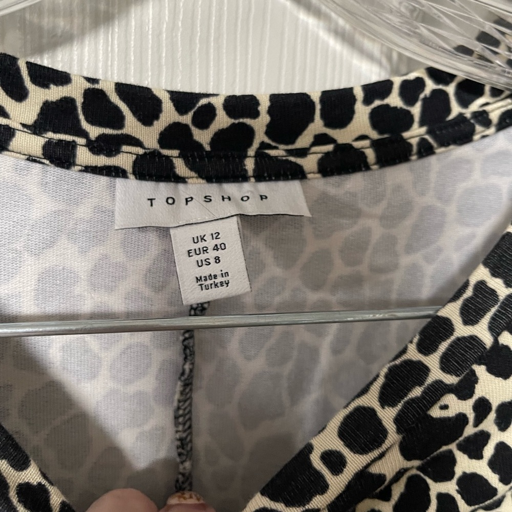 TOPSHOP Black and White Leopard Print Dress Size 8 - Picture 5 of 6
